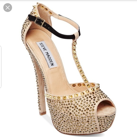 Steve Madden Shoes - Steve Madden Rhinestone Strappy Heel with studs